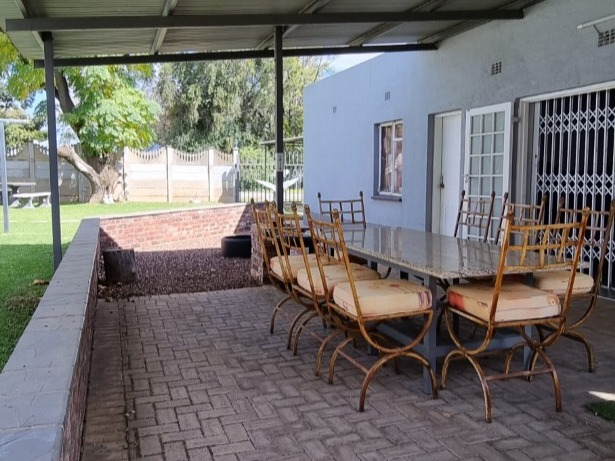 5 Bedroom Property for Sale in Parys Free State